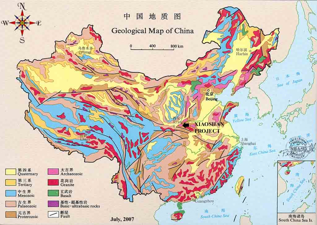 中国地质图,非常复杂,反应中国地质演化复杂,活跃带非常多,比较容易